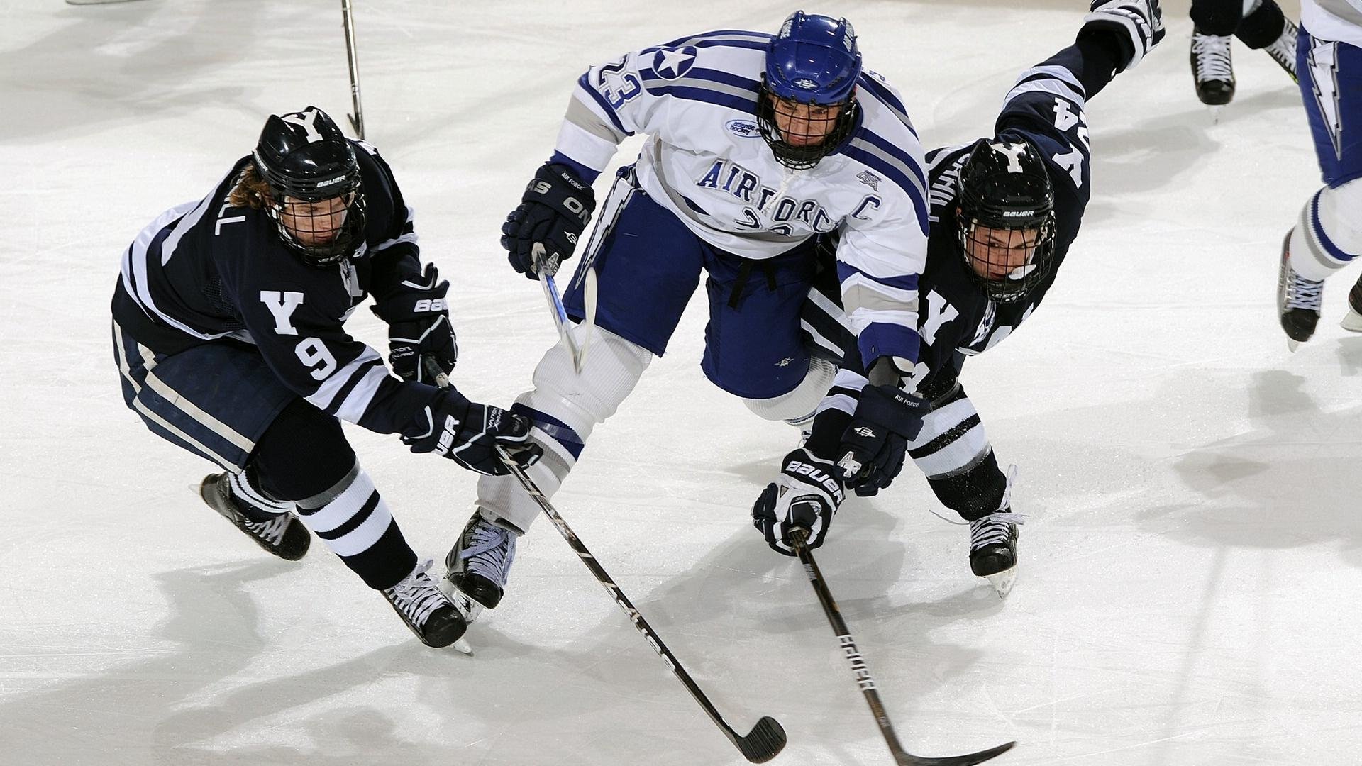 开云官方-青年天才崛起：潜力无限的新星即将爆发，年轻就要天才
